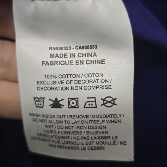 Nike Sportswear Neon Graphic Crop Top - Picture 4 of 7